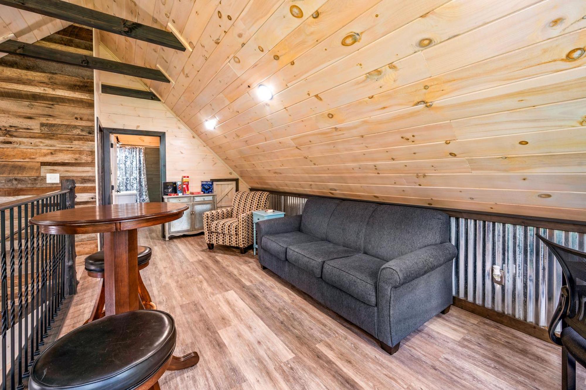 Lil Cabin In The Cove! Mtn Views, Theater, Hot Tub, Games, King Beds, Prime Location! Sevierville Exteriér fotografie