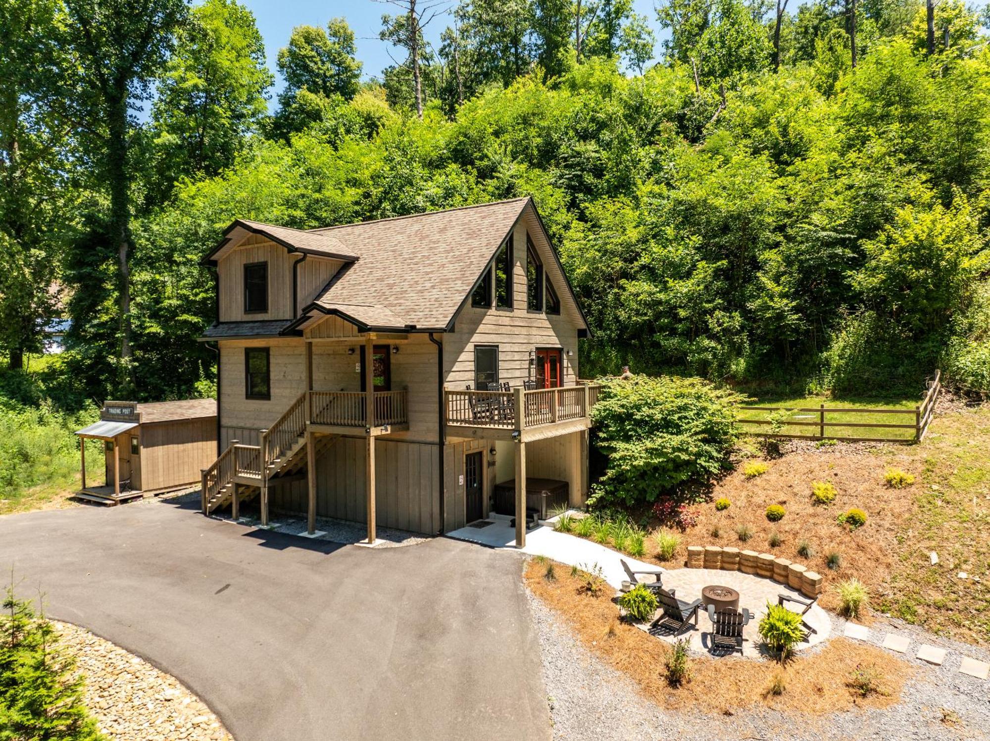 Lil Cabin In The Cove! Mtn Views, Theater, Hot Tub, Games, King Beds, Prime Location! Sevierville Exteriér fotografie